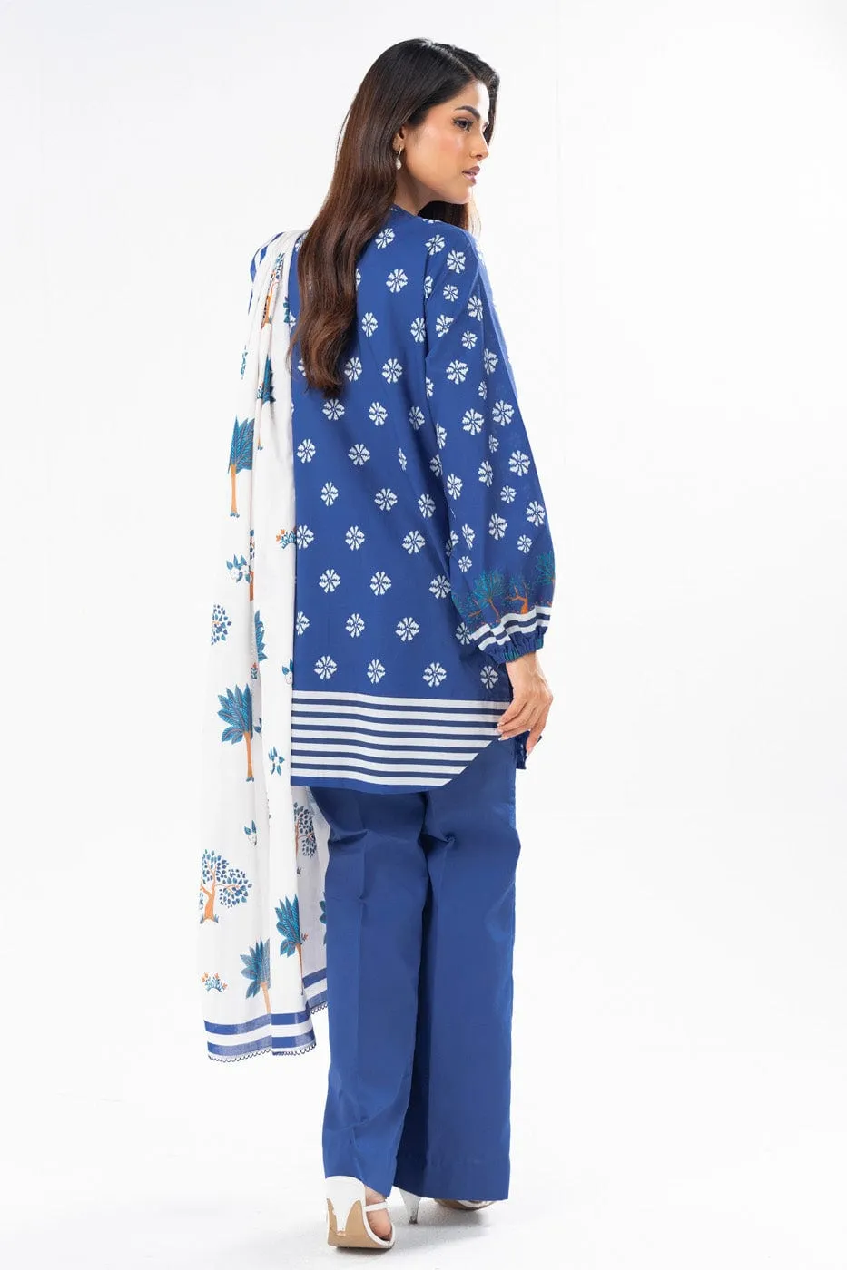 2 Pc Printed Lawn Suit With Printed Lawn Dupatta