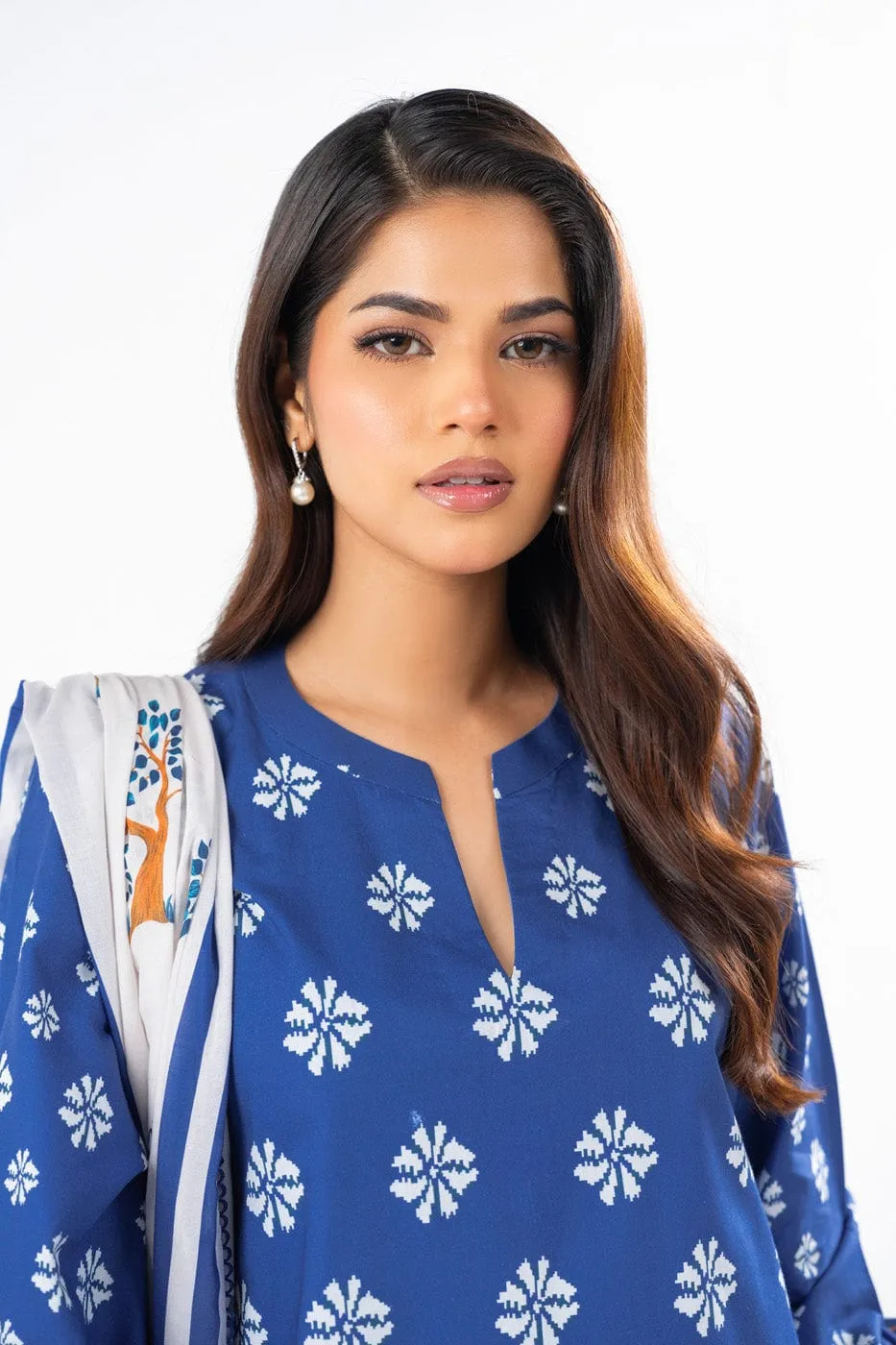 2 Pc Printed Lawn Suit With Printed Lawn Dupatta