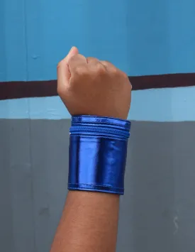 80's Wrist Wallet | Metallic Blue
