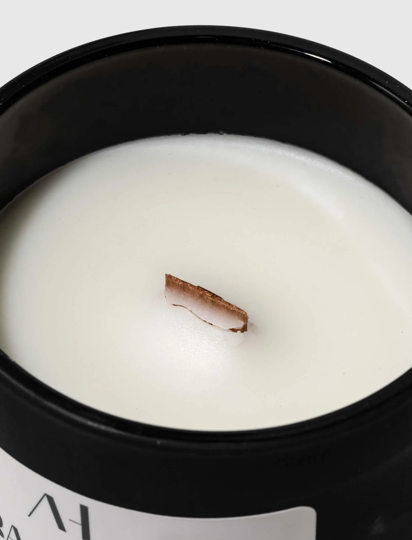 AH NOIR CANDLE