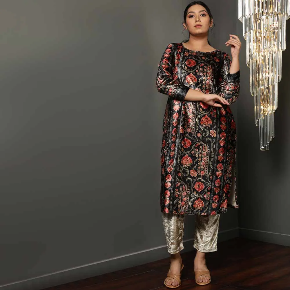 Block Floral Round Neck Velvet Kurta