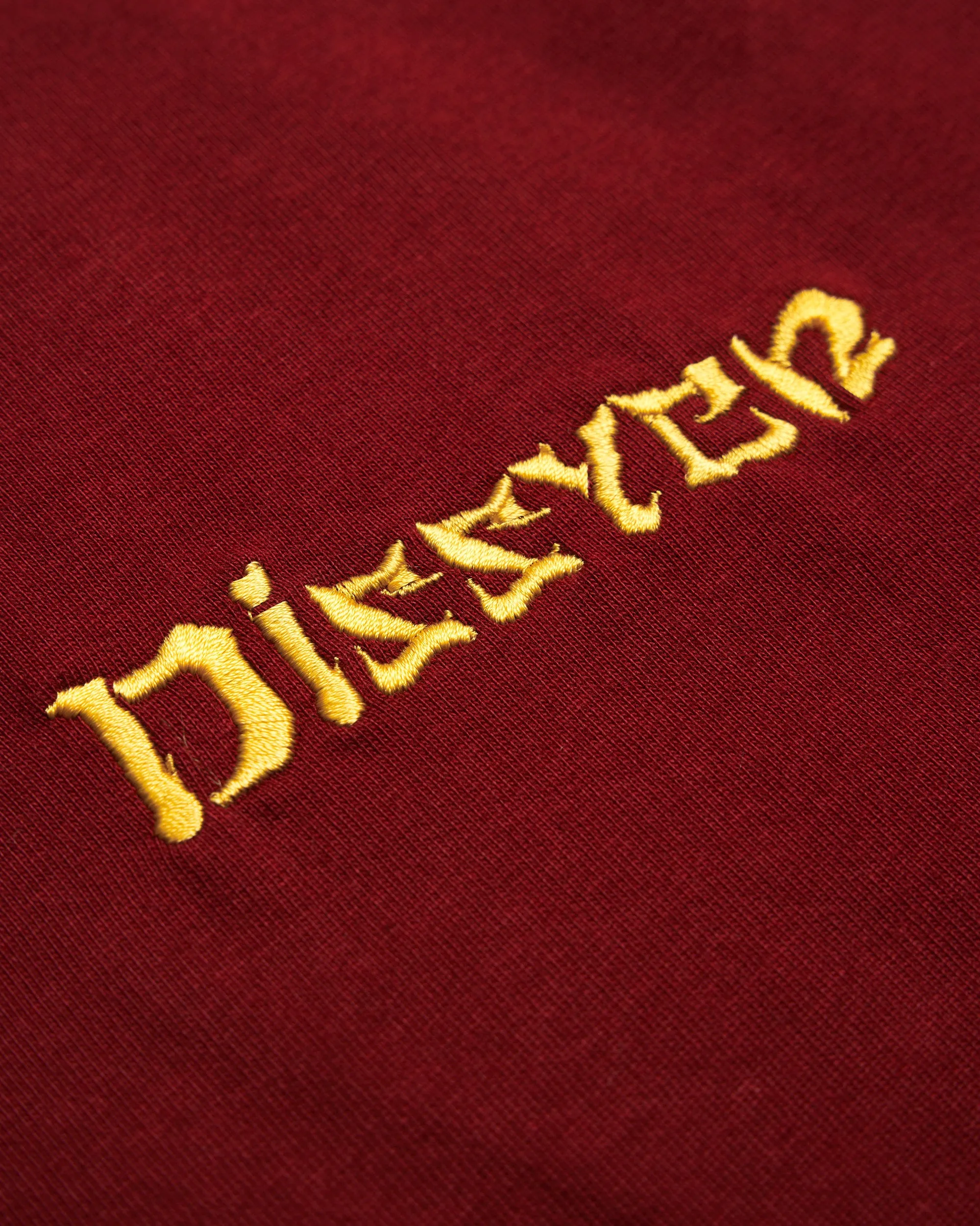 DÁ TEE (RED)