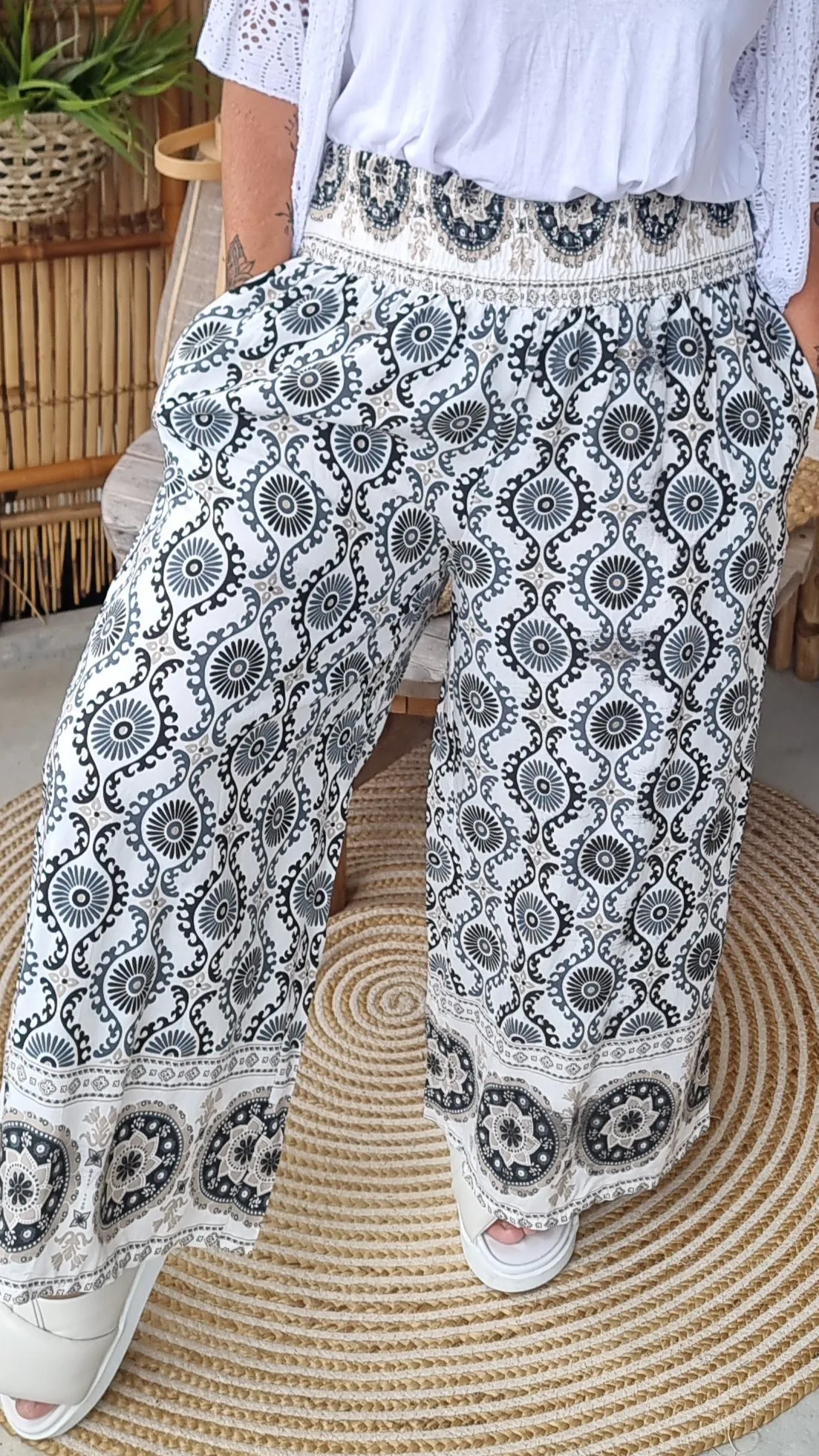 Diana Wide Printed Pant