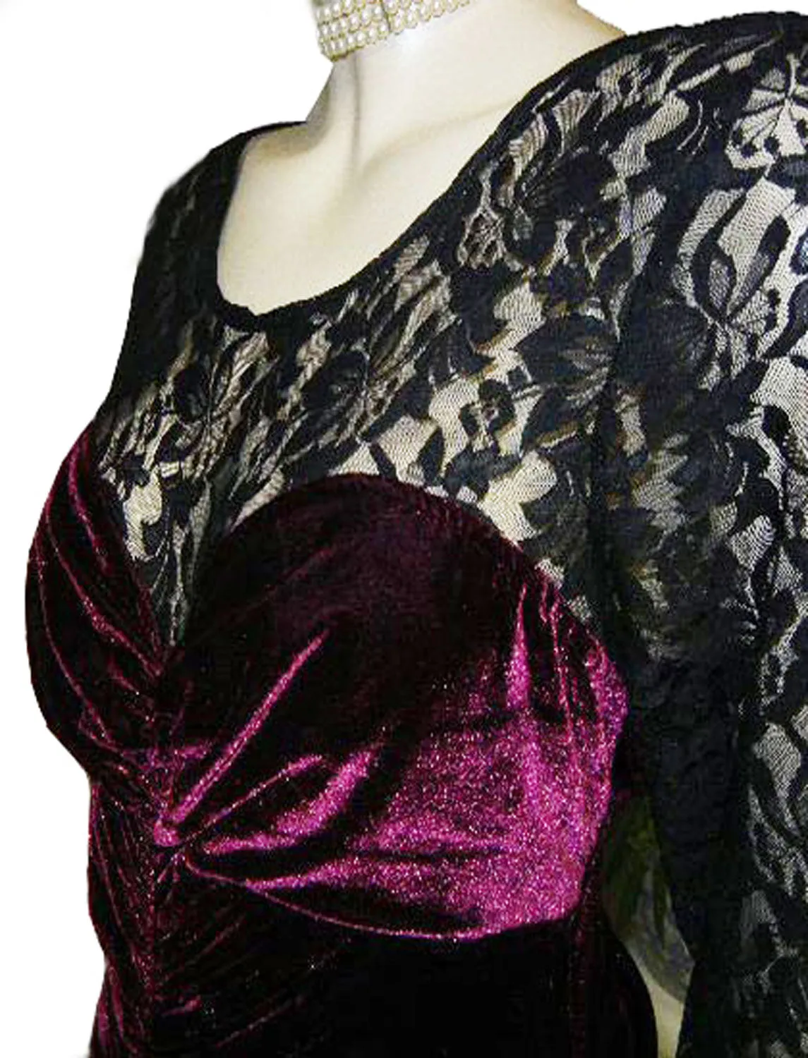 *FROM MY OWN PERSONAL COLLECTION - GLAMOROUS RUCHED BURGUNDY VELVETY & BLACK LACE ILLUSION EVENING GOWN WITH SWEETHEART NECKLINE - LARGER SIZE