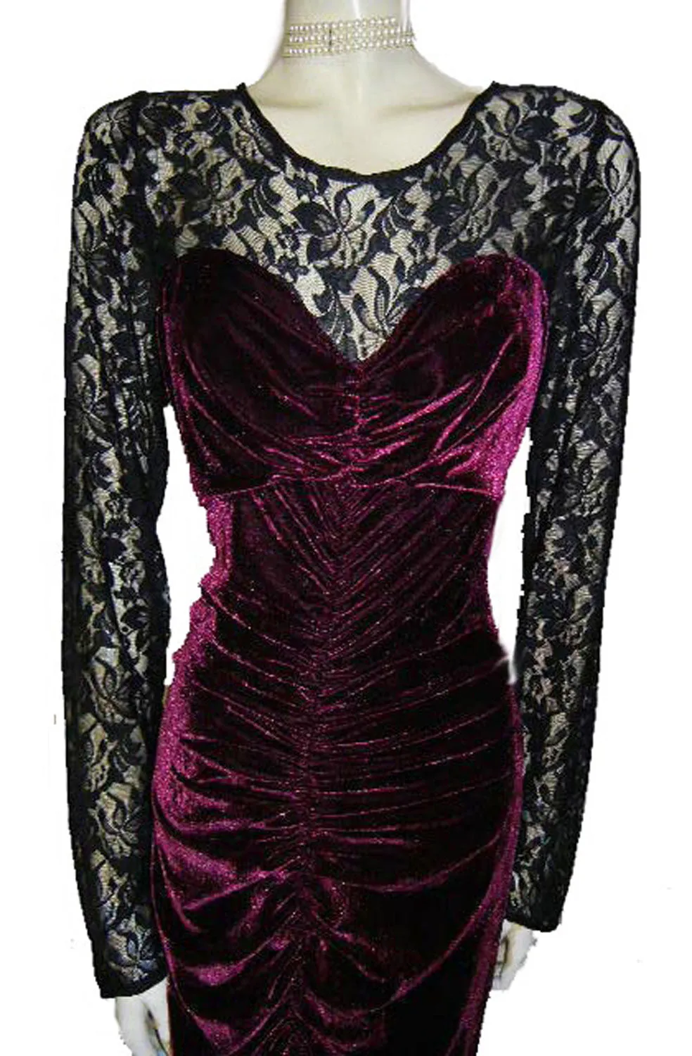 *FROM MY OWN PERSONAL COLLECTION - GLAMOROUS RUCHED BURGUNDY VELVETY & BLACK LACE ILLUSION EVENING GOWN WITH SWEETHEART NECKLINE - LARGER SIZE