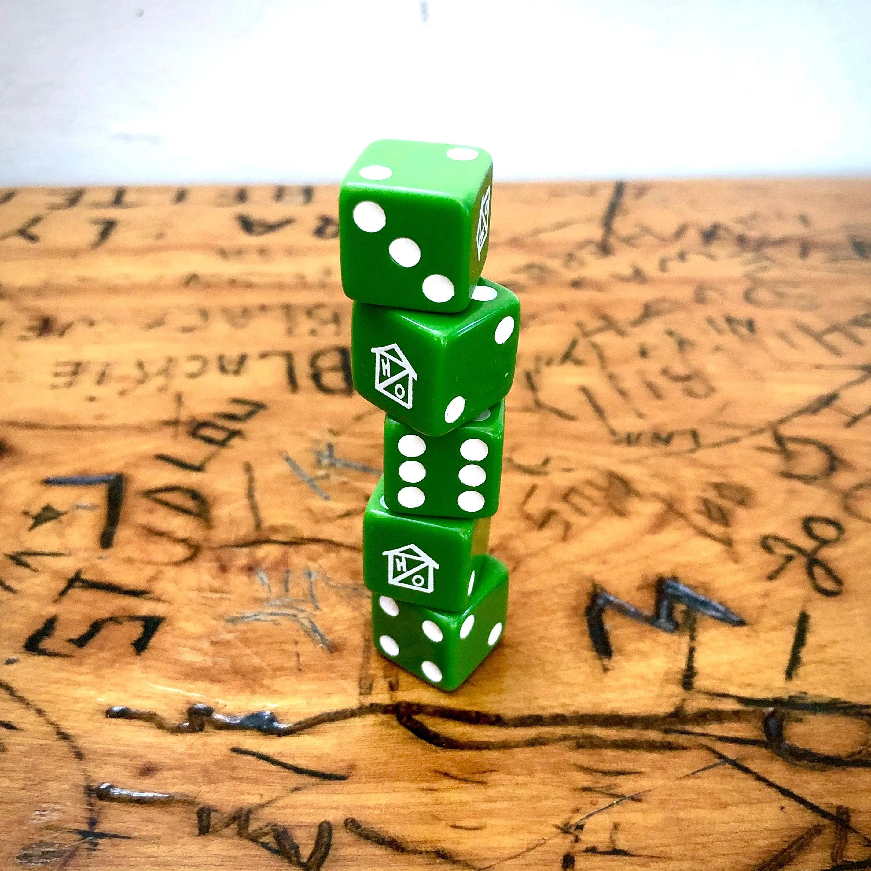 Hideout Dice