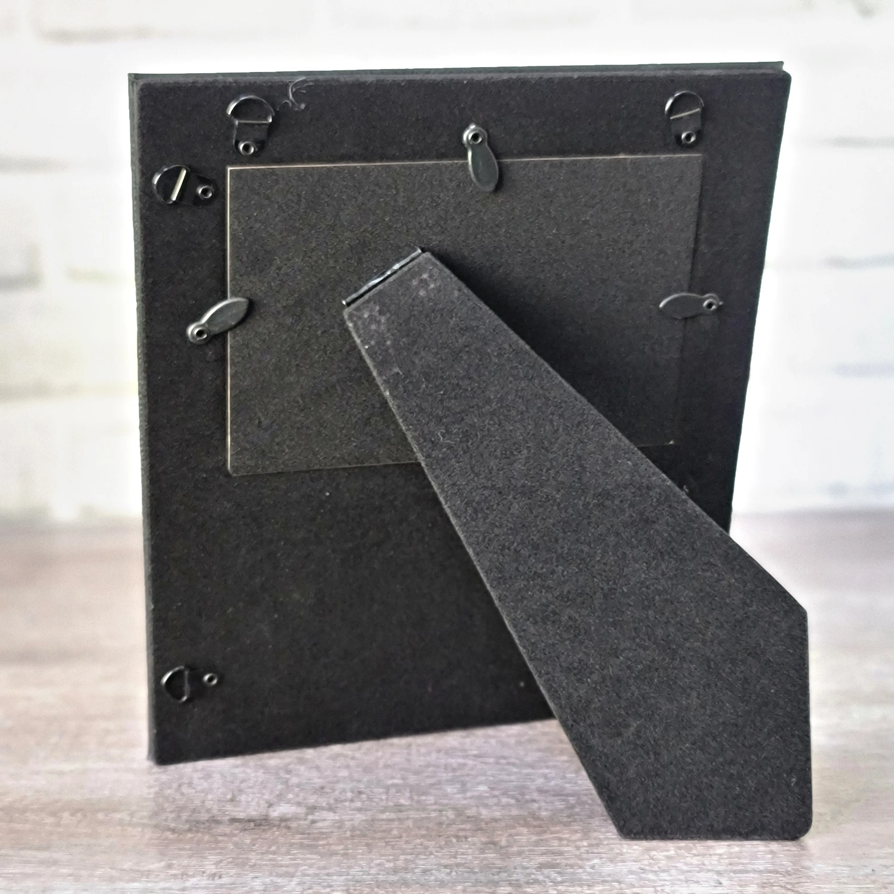 Mom We Love You Engraved | Black & Silver Leatherette Picture Frame