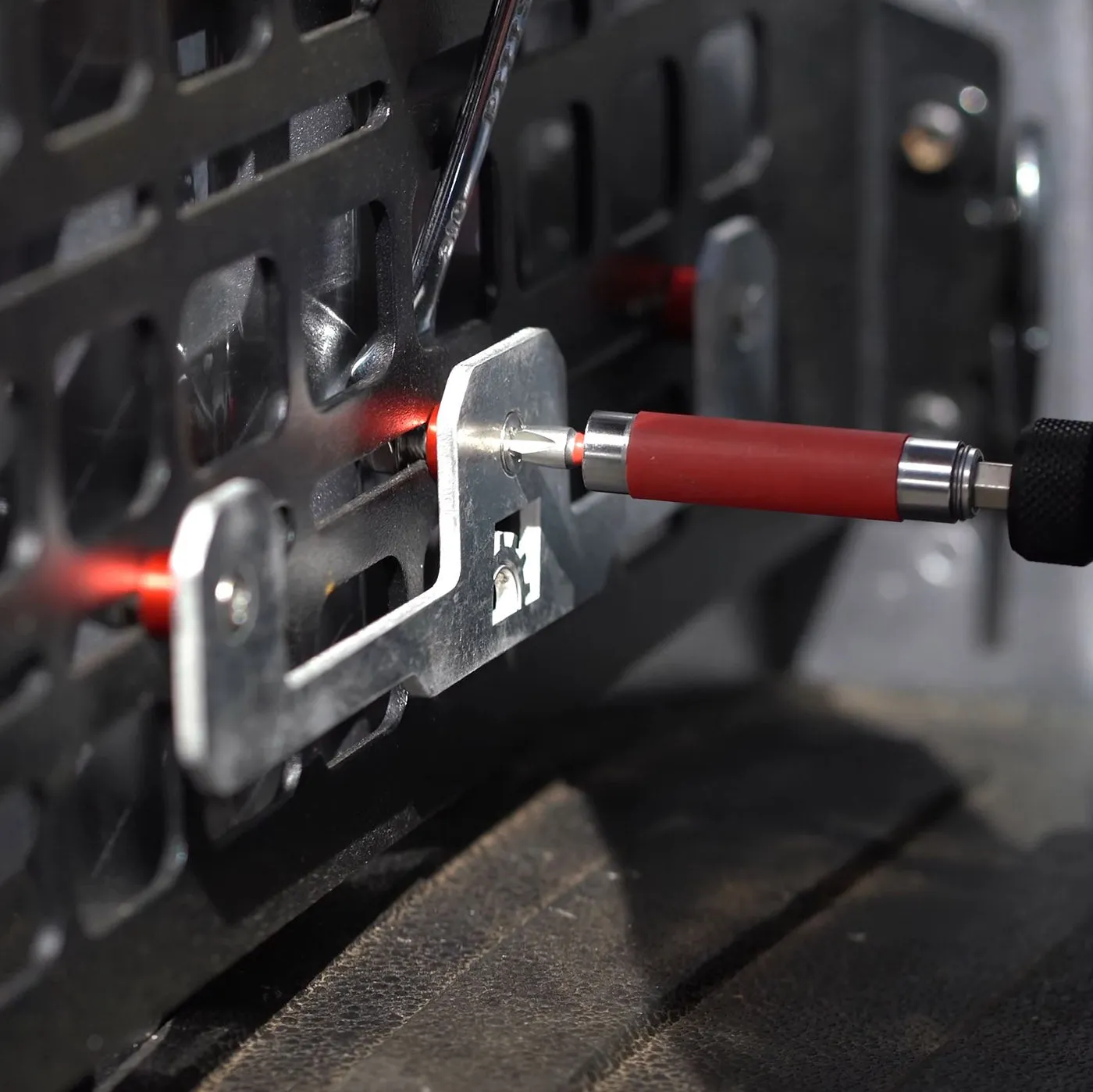 Mounting Bracket for Milwaukee Packout System