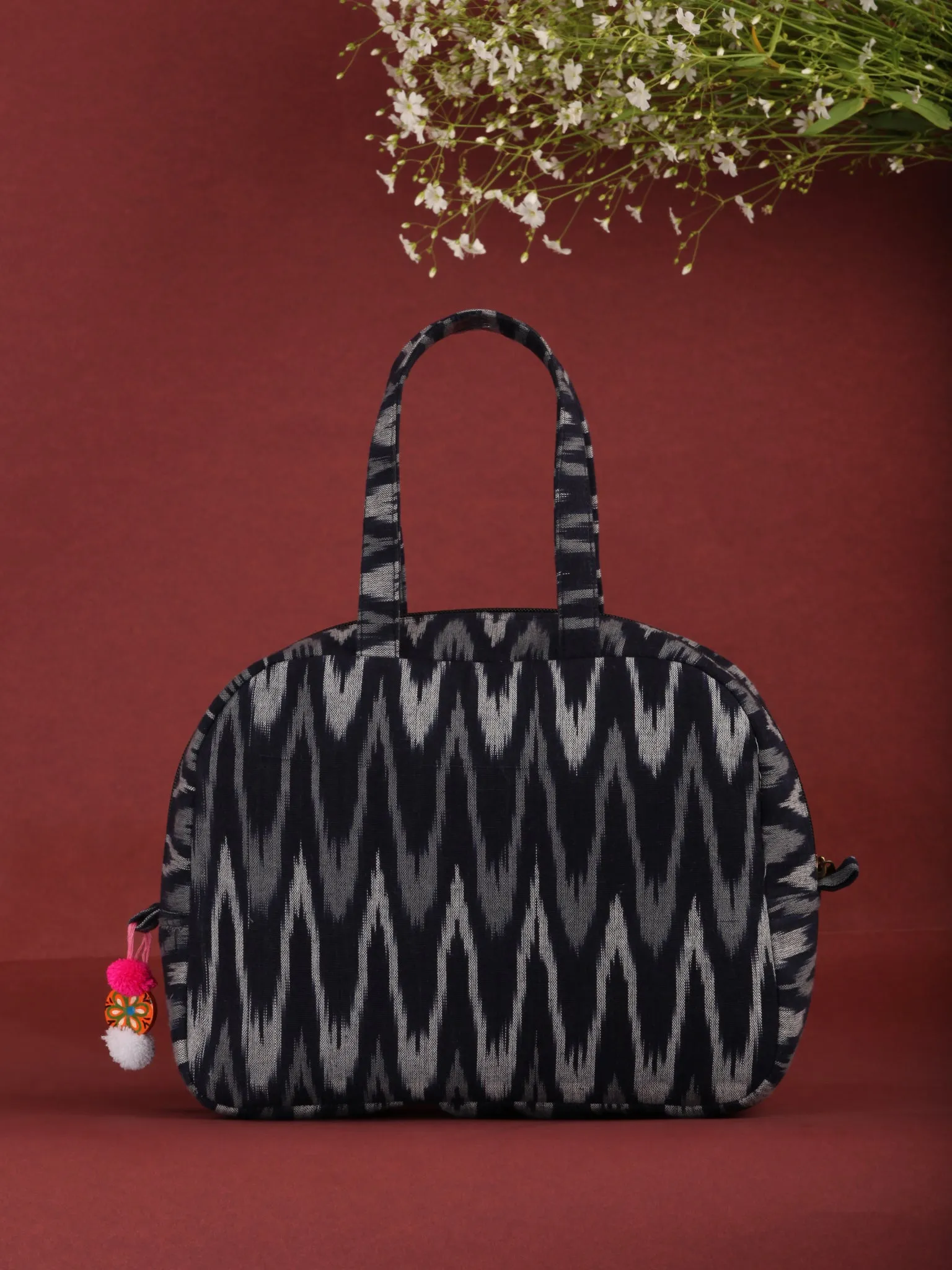 Navy Grey Ikat Bucket Style Hand Bag - B0706