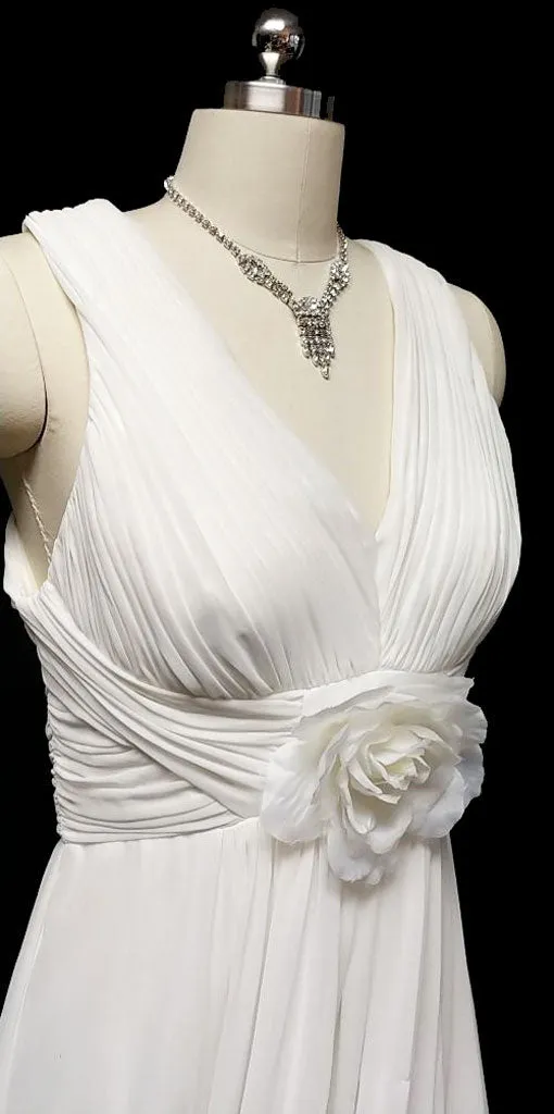 NEW - GLAMOROUS OLEG CASSINI GODDESS PLEATED EVENING GOWN, CRUISE OR  WEDDING GOWN ADORNED WITH A HUGE ROSE