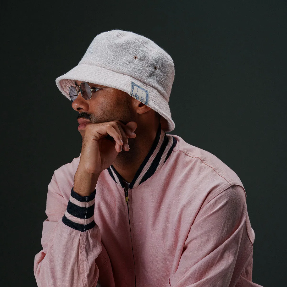PILE TRUCKER HAT - White